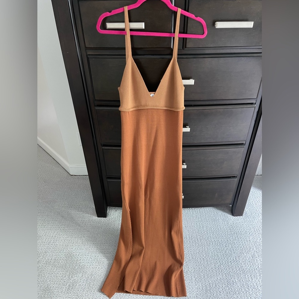 Emory park BROWN SLEEVELESS CONTRAST KNIT MIDI DRESS